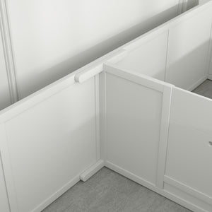 Whelping box with adjustable and removable door