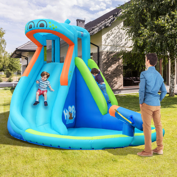 Inflatable water pool with splash and slide, fan-free