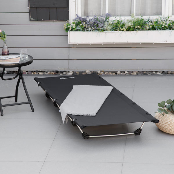Lightweight aluminum camp bed with sturdy stand and carrying bag, black