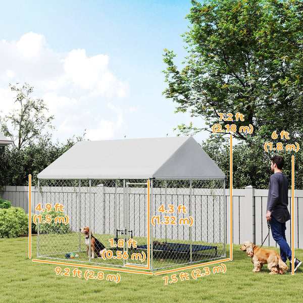 Robust outdoor enclosure in galvanised steel with waterproof roof