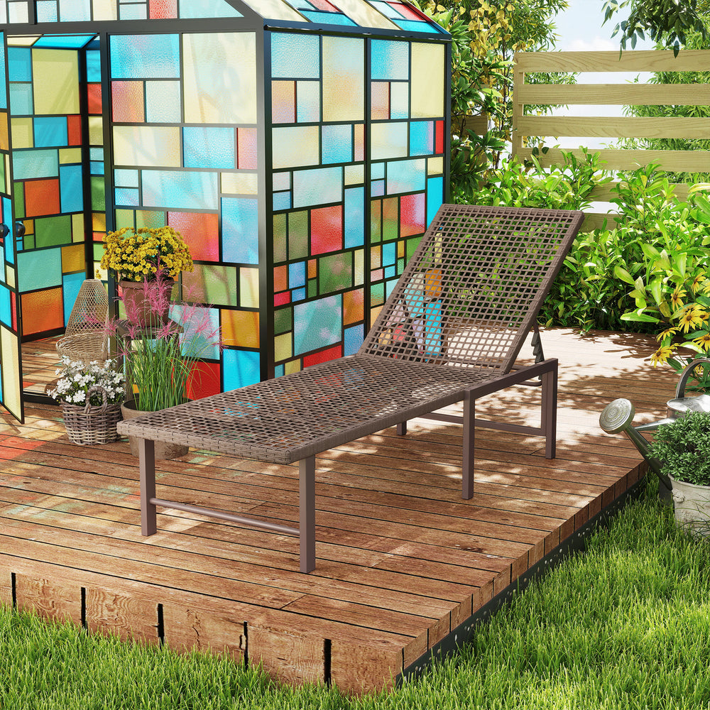 Outdoor Reclining Rattan Wicker Lounge Chair with Adjustable Backrest, Brown