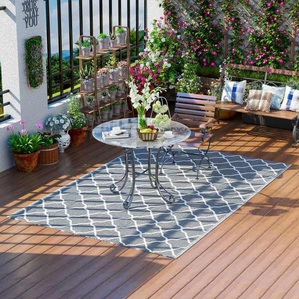 Waterproof outdoor rug, grey and white