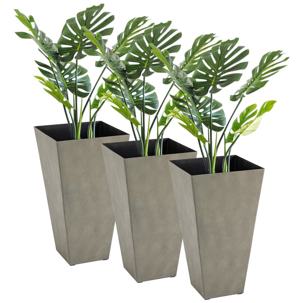 Set of 3 plastic planters