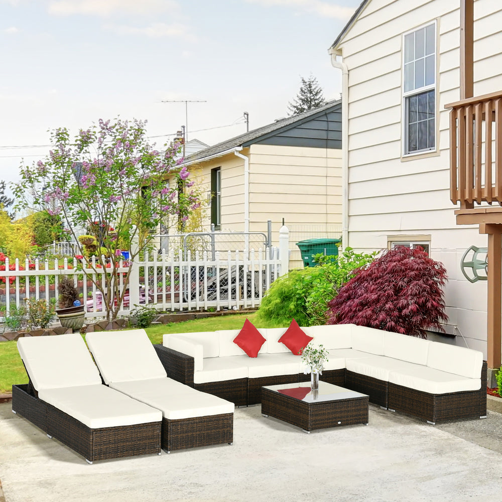 Ensemble de jardin 9 pièces en osier tressé blanc crème comprenant canapé, fauteuils, table et coussins assortis, parfait pour grands espaces extérieurs