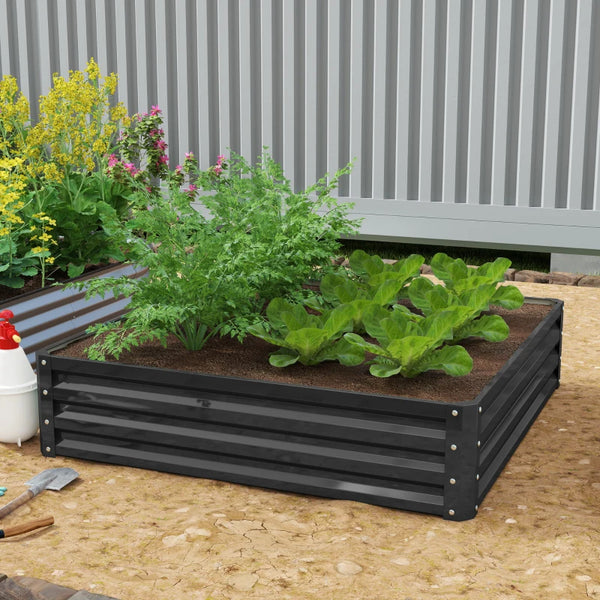 Raised planter in galvanized steel, grey