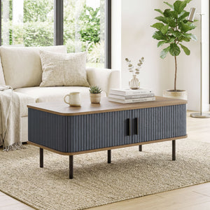 Coffee table with storage and fluted sliding doors – Black and walnut