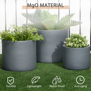 Set of 3 outdoor planters with drainage holes