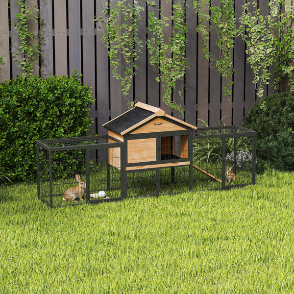 Outdoor hutch with run, removable plastic tray, asphalt roof and access ramp