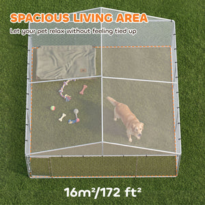 Reinforced dog kennel with roof, 13.1 x 13.1 ft