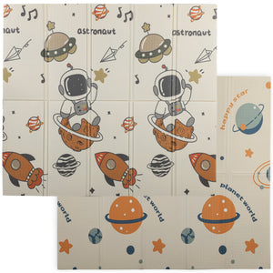 Reversible and waterproof play mat, foldable, astronaut and planet pattern