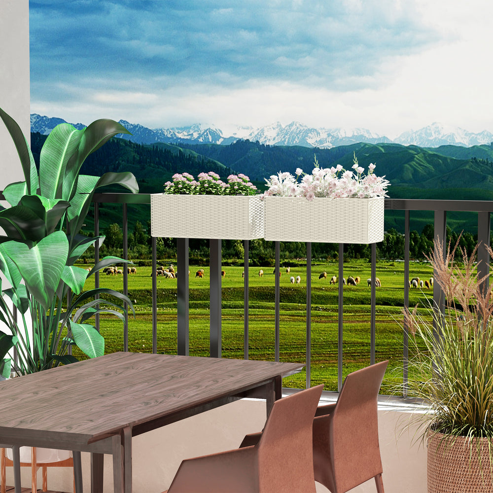 Set of 2 hanging flower pots, white