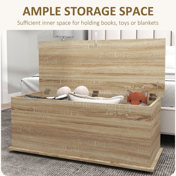 Storage chest with 2 safety hinges and hinged lid, oak