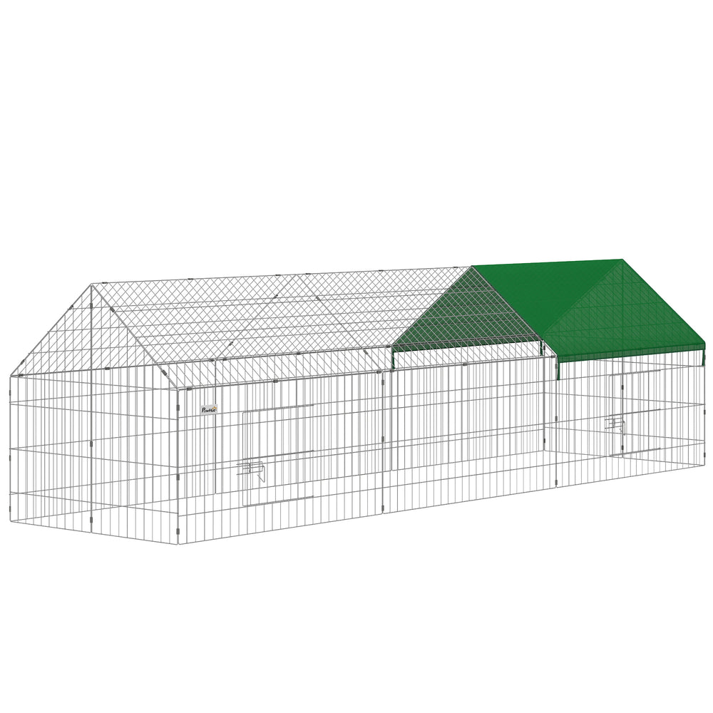 Metal chicken coop with UV-resistant lid