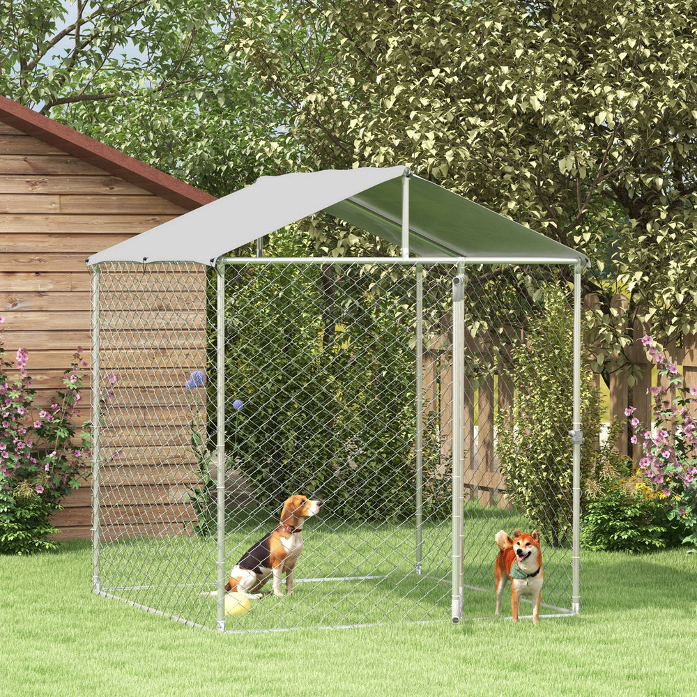 Heavy-duty galvanized steel kennel with UV-resistant roof