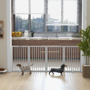 Freestanding pet gate, white
