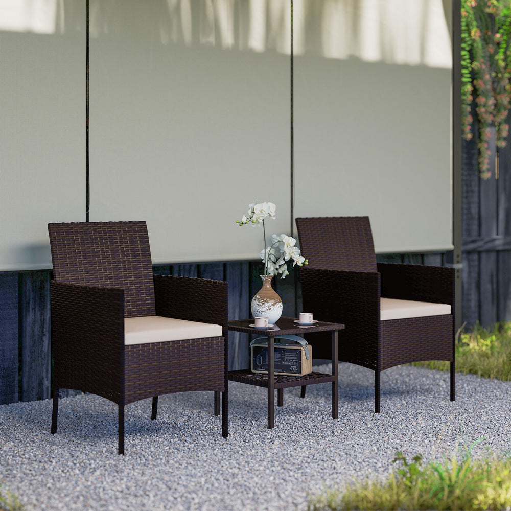 Ensemble de 3 meubles de jardin beige avec table à deux niveaux en verre et coussins confortables


