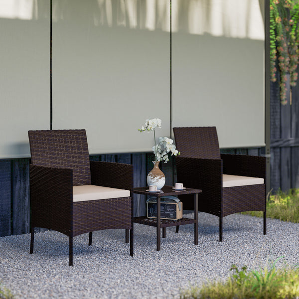 Ensemble de 3 meubles de jardin beige avec table à deux niveaux en verre et coussins confortables

