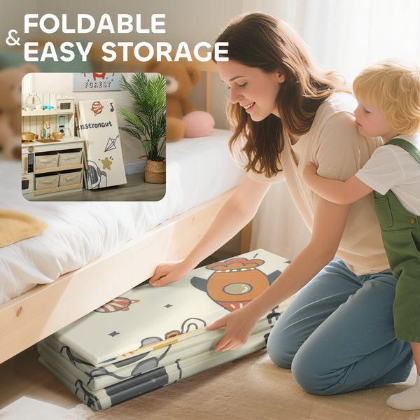 Reversible and waterproof play mat, foldable, astronaut and planet pattern