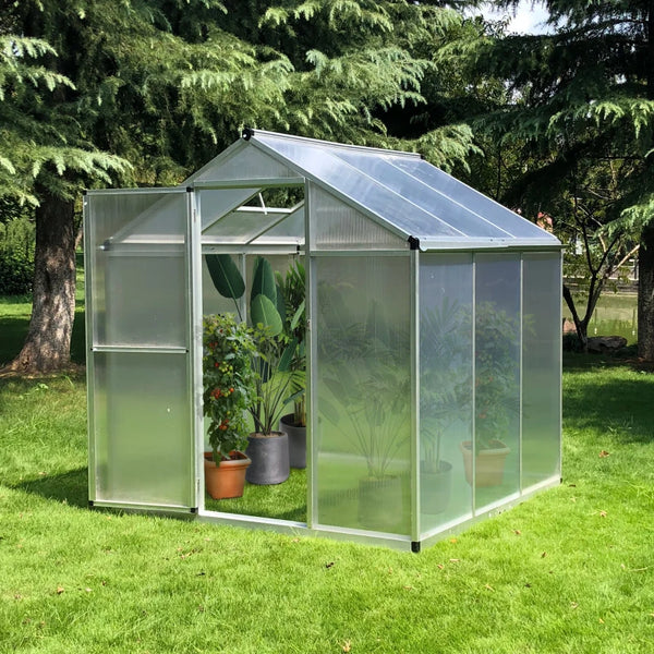 Garden greenhouse with polycarbonate panels