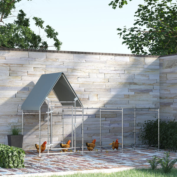 Chicken coop with direct access