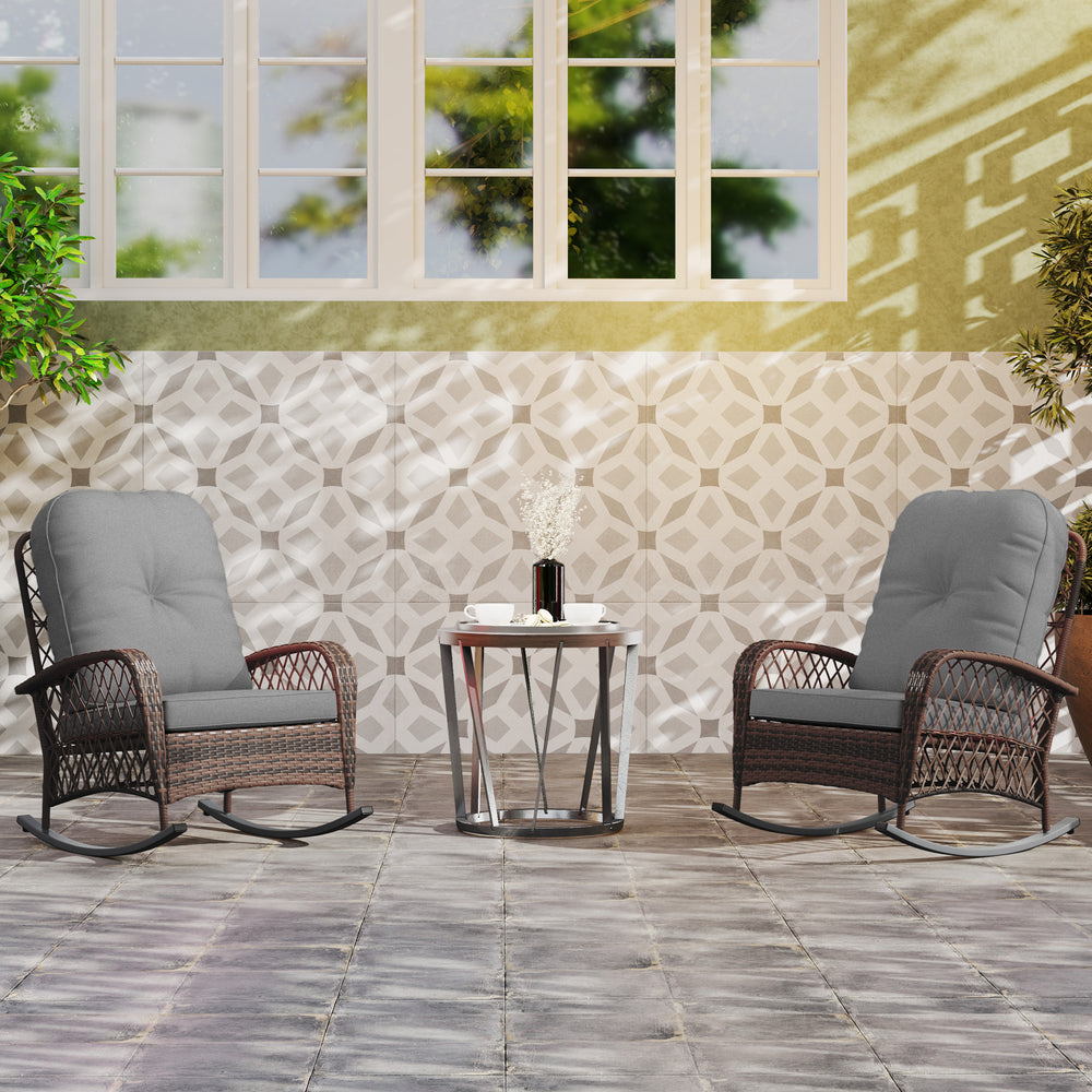 Lot de 2 fauteuils à bascule d'extérieur en rotin et osier gris avec coussins épais, idéal pour terrasse ou balcon