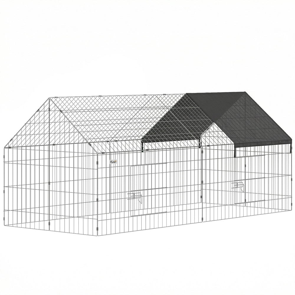 Metal chicken coop with UV-resistant cover