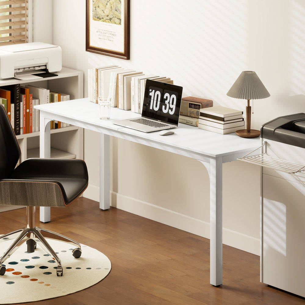 Desk with metal legs, white