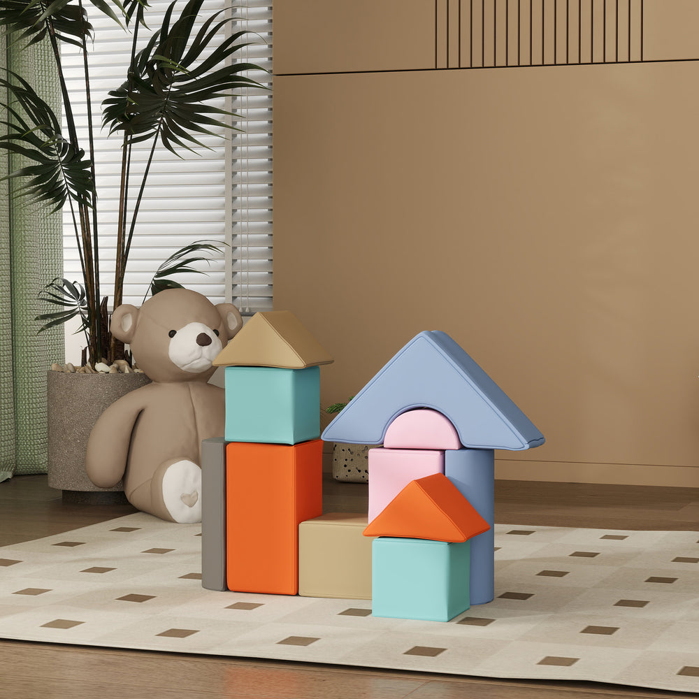 11-room children's play area