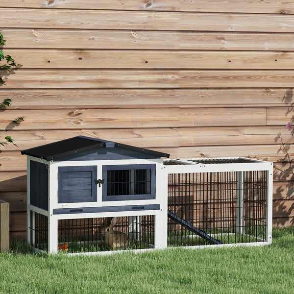 Dark grey wooden hutch with ramp, opening roof and pull-out tray