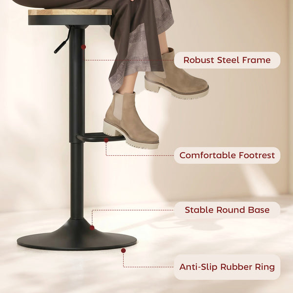 Set of 2 wooden bar stools, swivel and height-adjustable, natural wood and black.