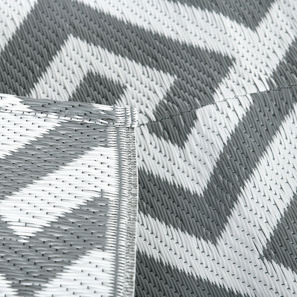Reversible outdoor rug, grey and white