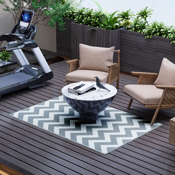 Reversible Outdoor Patio Rug, 4' x 6' Plastic Straw Mat for Garden, Patio, Beach, Camping, Gray and White