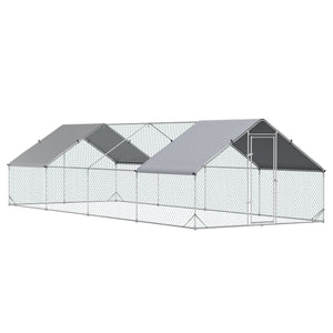 Outdoor chicken coop with shelter and lockable door