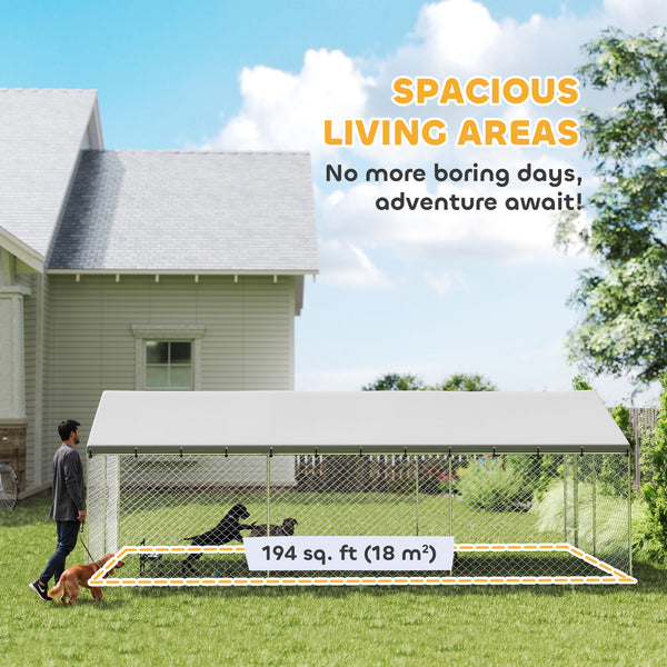 Galvanized steel kennel with roof and safety latches