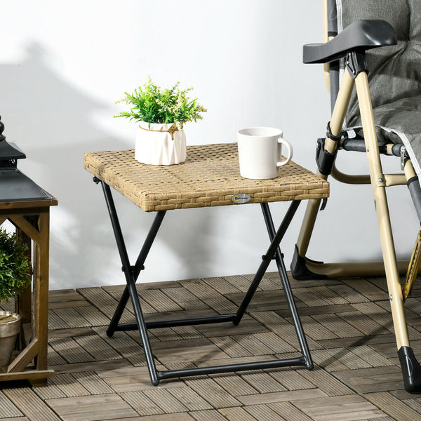Folding garden coffee table in woven resin