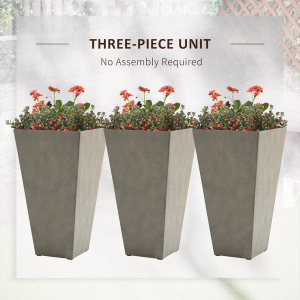 Set of 3 plastic planters