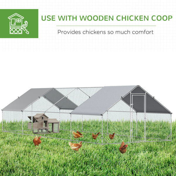 Outdoor chicken coop with shelter and lockable door